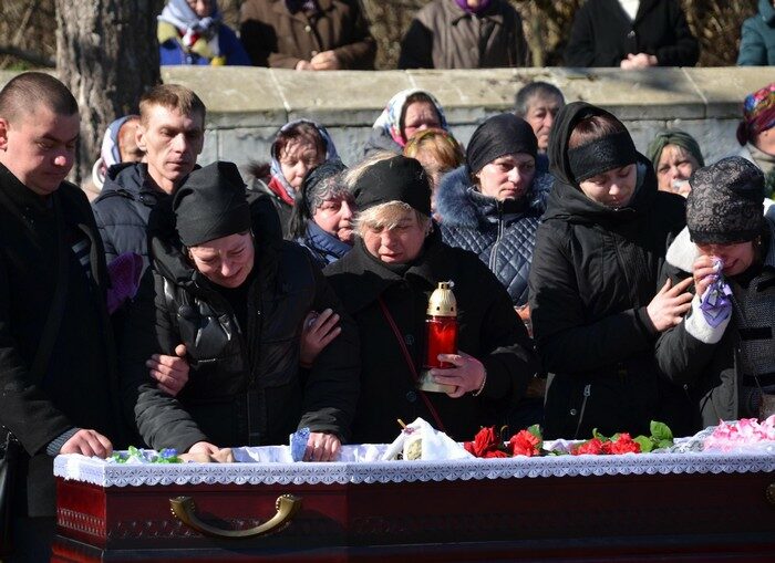 «В мене все ок. Цілую»: таким було останнє повідомлення захисника, який загинув при штурмі Бахмута