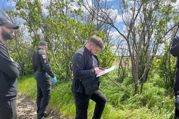 В Одесской области пропавшего мужчину закопали заживо В Одесской области пропавшего мужчину закопали заживо