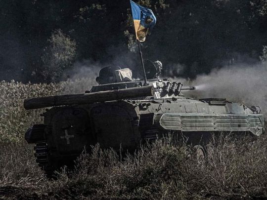 Більше 500 окупантів, 33 артсистеми і 11 танків: в Генштабі назвали втрати росіян за добу