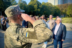 В День защитников и защитниц Украины в Одессе почтили память погибших Героев В День защитников и защитниц Украины в Одессе почтили память погибших Героев