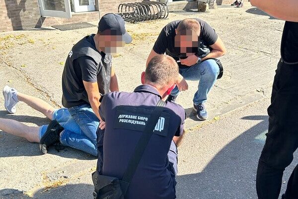 В Одесской области правоохранитель пытался за деньги переправить военнослужащего за границу В Одесской области правоохранитель пытался за деньги переправить военнослужащего за границу