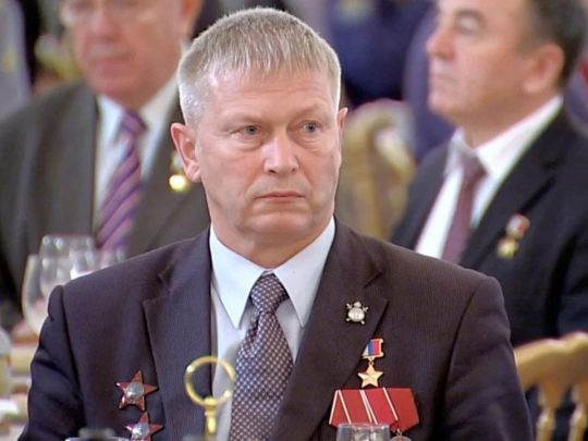 пригожин перевернеться в труні: кремль доручив зраднику «кухаря путіна» збирати нові загони «вагнерівців»