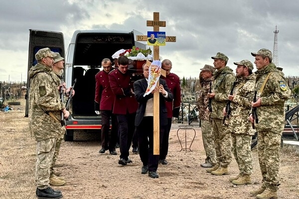 В Одесской области простились с пограничником: у погибшего остался девятилетний сын