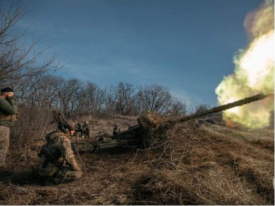 Майже 1200 окупантів, 13 танків та 28 бронемашин: в Генштабі назвали втрати росії за добу