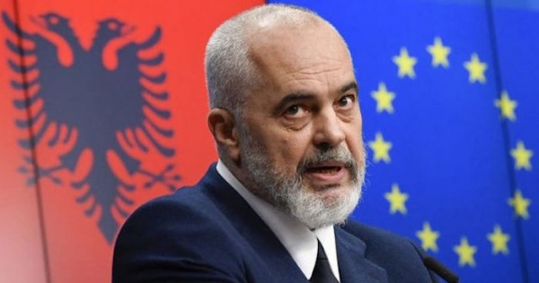 ИИ (ChatGPT) помогает Албании приблизиться к членству в ЕС
