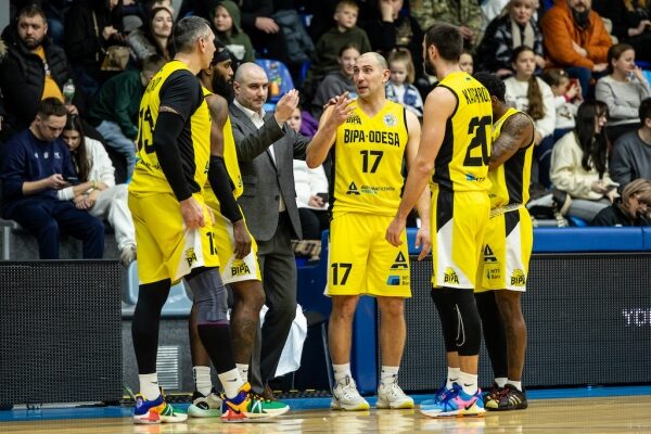 Баскетбол. «БІПА» дала бій головному фавориту чемпіонату України Баскетбол. «БІПА» дала бій головному фавориту чемпіонату України