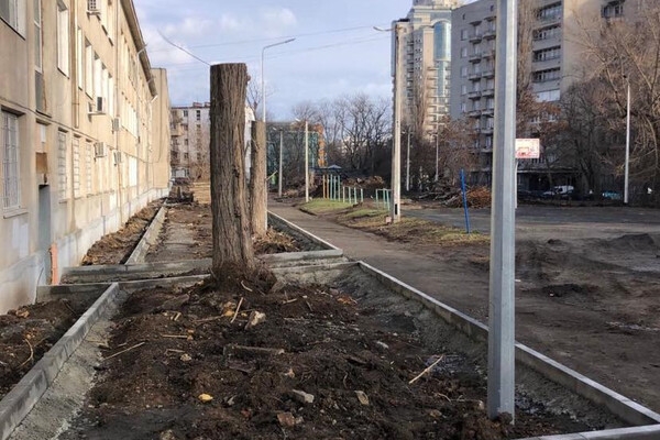 Во время ремонта школы на Тенистой украли более двух миллионов
