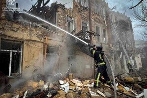 В доме на Картамышевской, в который попала российская ракета, жила известная пианистка 