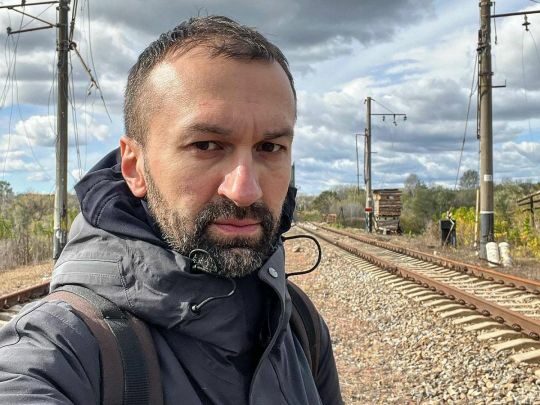 Країни ЕС повинні припинити підтримувати біженців, щоб вони повернулись в Україну, — радник голови Офісу президента