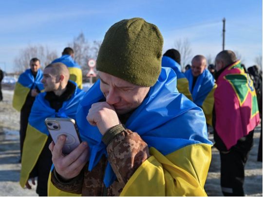 Наші — вдома: Україна повернула з полону 207 захисників