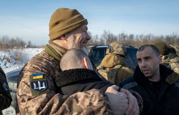 Наші — вдома: Україна повернула з полону 207 захисників