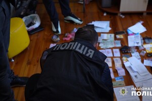 Рабство в 21 веке: в Одессе удерживали в подвале людеф и заставляли их попрошайничать