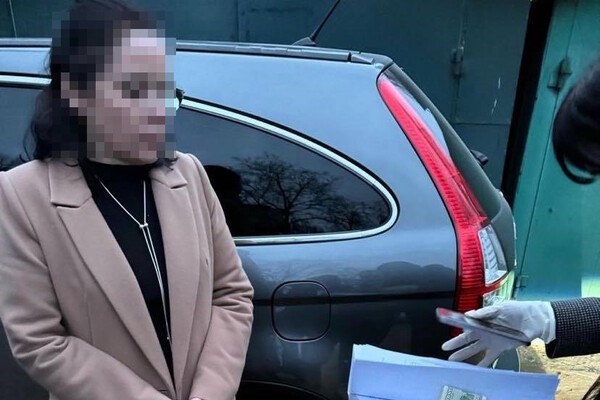 На коррупции попалась работница Одесской таможни