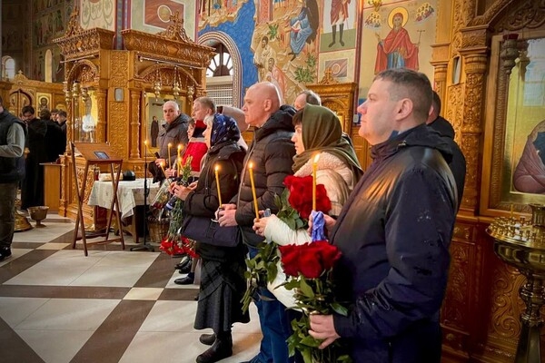 Приехал спасать людей: Одесса простилась с фельдшером, погибшим от российской ракеты 15 марта