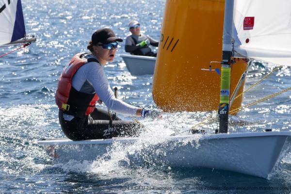 Вітрильний спорт. 16-річна одеська спортсменка увійшла в топ-5 на молодіжному чемпіонаті Європи