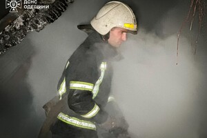 Масштабный пожар на СТО в Одессе: стала известна причина