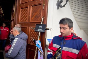 Приехал спасать людей: Одесса простилась с фельдшером, погибшим от российской ракеты 15 марта