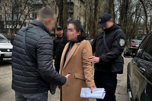 На коррупции попалась работница Одесской таможни