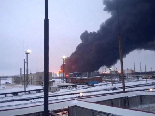 Країна-агресор знову у вогні: в СБУ розповіли про атаку на Слов’янський НПЗ у Краснодарському краї