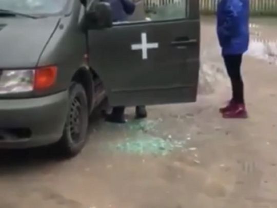 У селі під Хмельницьким група жінок напала на співробітників ТЦК (відео)
