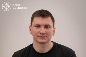В Одессе наградили спасателей, пострадавших в результате обстрела города 15 марта
