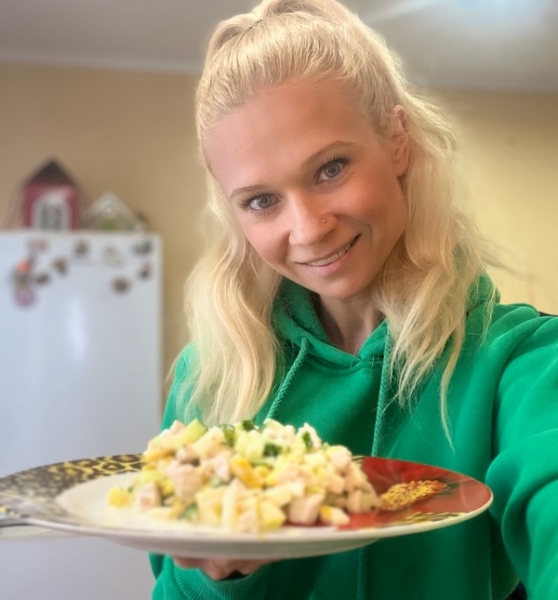 Салат з огірком та курячим філе: для тих, хто турбується про струнку фігуру