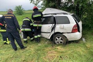 На трассе Одесса – Рени произошла смертельная авария – водитель погибла на месте На трассе Одесса – Рени произошла смертельная авария – водитель погибла на месте