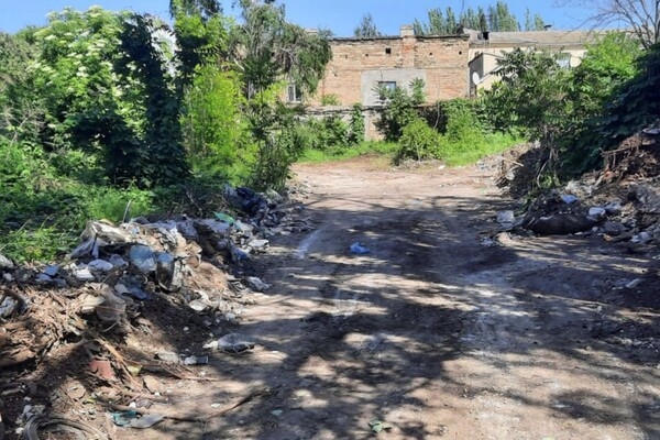 Как выглядят здания-призраки Пересыпского района Одессы