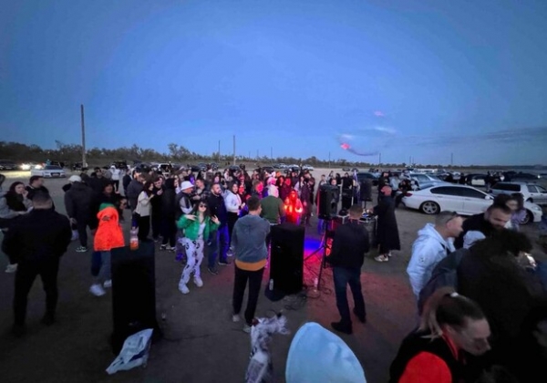 Громкая музыка и куча мусора: в Одесской области в нацпарке в поминальный день устроили вечеринку