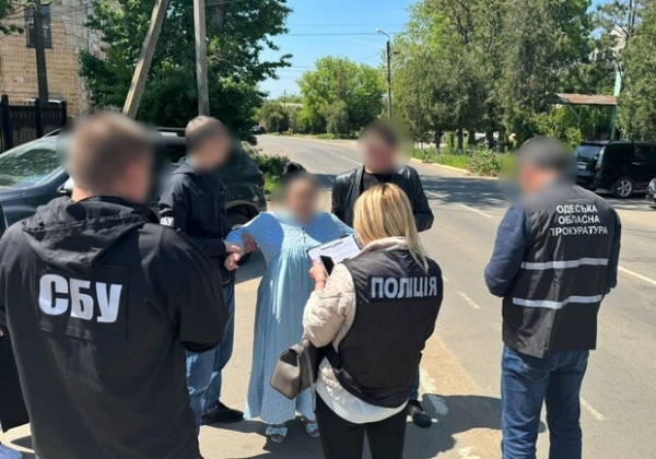 В Одесской области чиновница требовала взятку за влияние на судью: как ее накажут