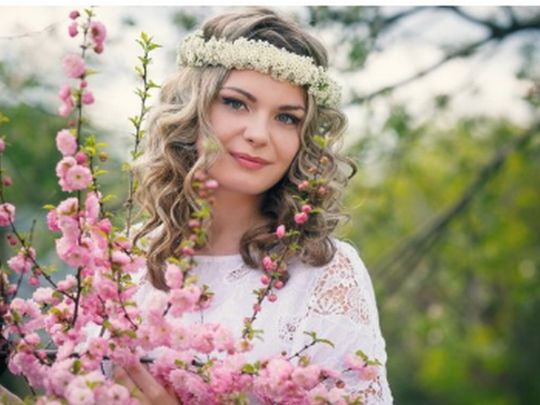 Стрільцям — вдалі зустрічі, Ракам — цікаві ідеї, а Терезам — успіх на роботі: що обіцяють зорі та Анжела Перл у Велику суботу