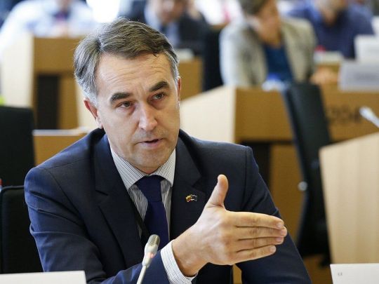 «Все ще існує прірва між потребами України та нашими діями»: євродепутат закликає прискорити озброєння України