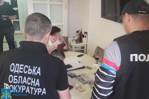 В Одесской области чиновники требовали взятку за аренду недвижимости и земли возле трассы Одесса – Рени