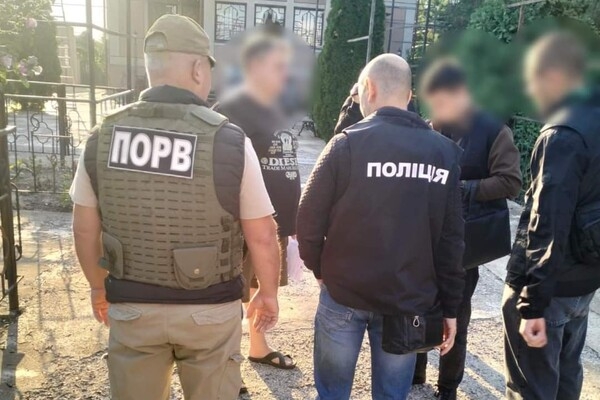 В Одесской области разоблачили схему выезда мужчин призывного возраста за границу