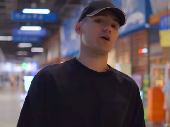 «Мурашки по шкірі»: популярний співак здивував новою піснею