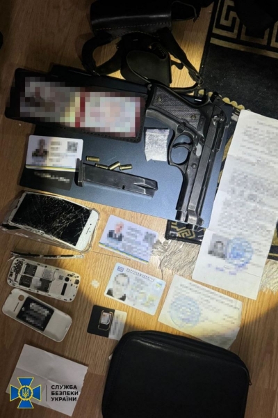 СБУ впіймала координатора підпалів авто військових у південних областях України (фото)