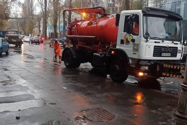 В Одессе долждь, а в области – снег: что известно о непогоде 