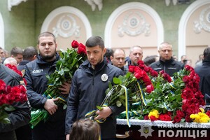 В Одессе простились с полицейскими, погибшими в результате ракетного удара 18 ноября