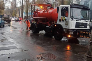 В Одессе долждь, а в области – снег: что известно о непогоде 