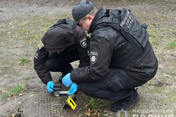 В Одессе возле жилого квартала спецназ КОРД задержал мужчину с боевой гранатой 