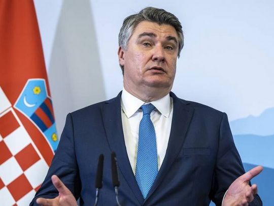 Не будемо виконувати чужі рішення: президент Хорватії осоромився заявою про війну в Україні