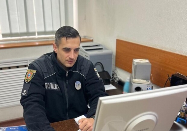 Присваивал деньги: в Одессе будут судить администратора службы доставки еды