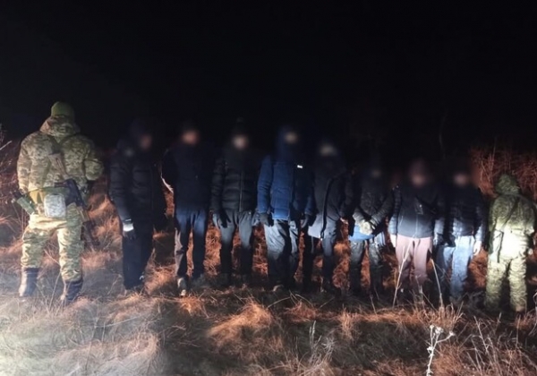 Пытались бежать из Украины: в Одесской области задержали восьмерых нарушителей границы