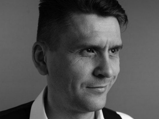 «Стагнуючий фронт та тил, що тероризується — саме такий сценарій провокує Дональд Трамп своїми діями проти України», — Олександр Коваленко
