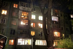Повреждены дома и школы, есть пострадавшие: последствия атаки БпЛА на Одессу (обновлено)