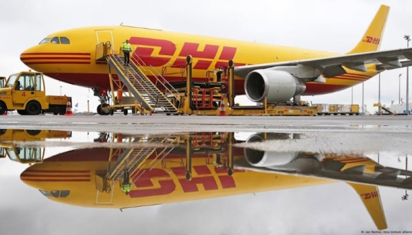 DHL приостанавливает дорогостоящие поставки в США