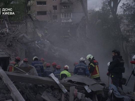 Основний напрямок удару — Київ: чим росія обстрілювала вночі Україну і скільки ракет та дронів не досягли мети