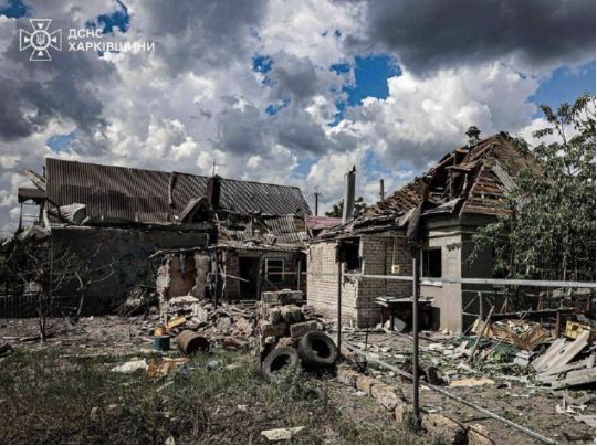 Атака на Харків та область: внаслідок ударів загинула жінка, багато поранених, є прильоти