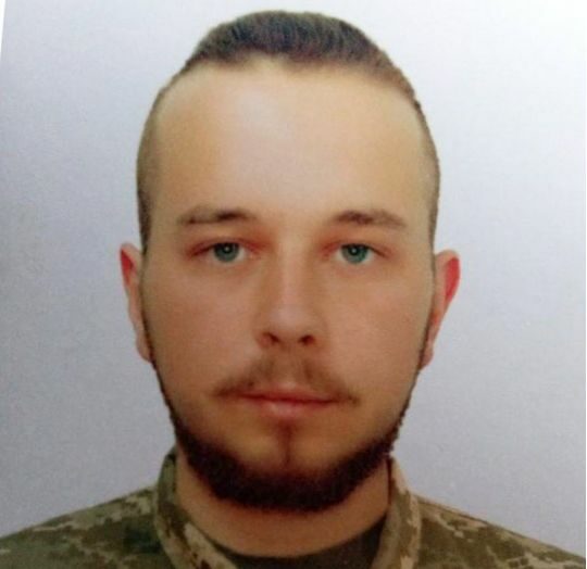 Пішов в&nbsp;ЗСУ після того, як&nbsp;росіяни вбили маму: на&nbsp;війні загинув 22-річний воїн із&nbsp;Сумщини