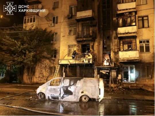 Ворог вночі атакував житлову забудову міст: в Харкові майже 50 постраждалих, серед них — дитина